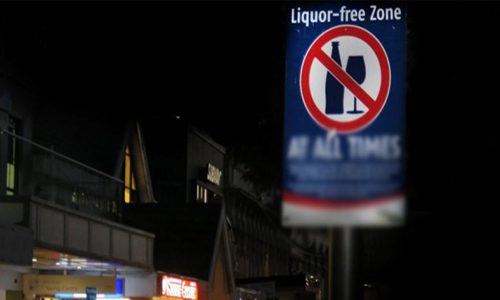 Liquor Kills More People, Hope State Govt. Will Bring Back Liquor Prohibition, Says Madras HC Liquor Kills More People, Hope State Govt. Will Bring Back Liquor Prohibition, Says Madras HC